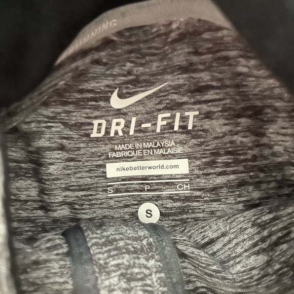 Nike 2014 Chicago Marathon Womens Running Element Dri-Fit Half Zip, Gray/Gray, S - Picture 7 of 7